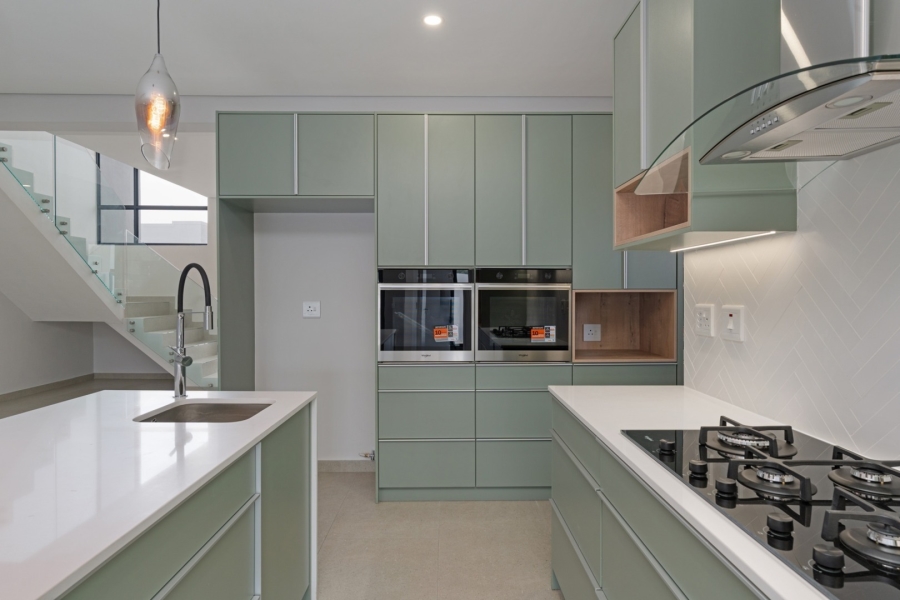 4 Bedroom Property for Sale in Sandown Western Cape